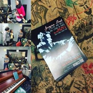 In studio production pictures by Roy